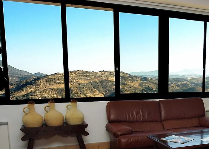 Hotel Tugasa Arco De La Villa